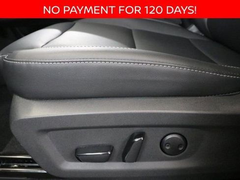 New 2025 Nissan Murano SL image 5