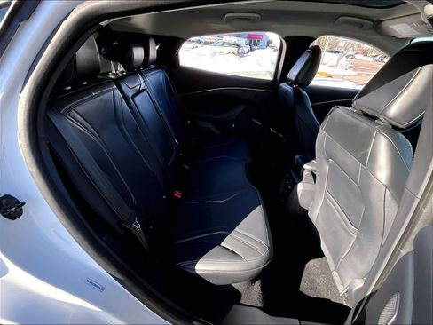 Used 2021 Ford Mustang Mach-E Premium image 16
