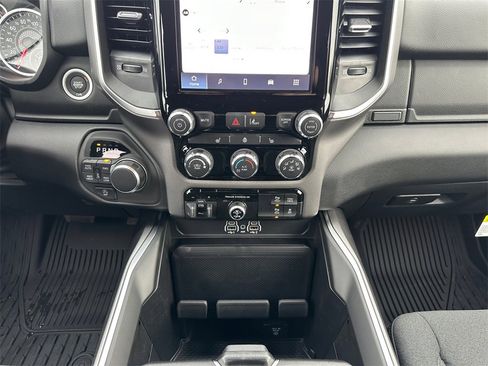 New 2026 RAM 1500 Big Horn w/ Night Edition image 13