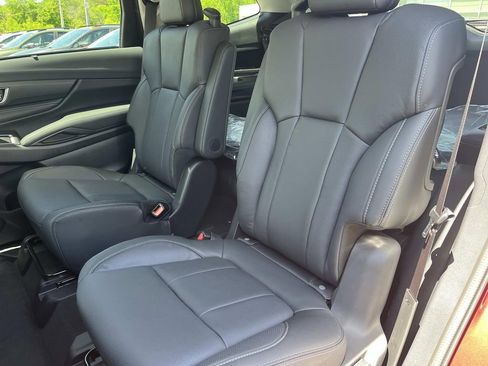 New 2026 Subaru Ascent Limited AWD/4WD image 19