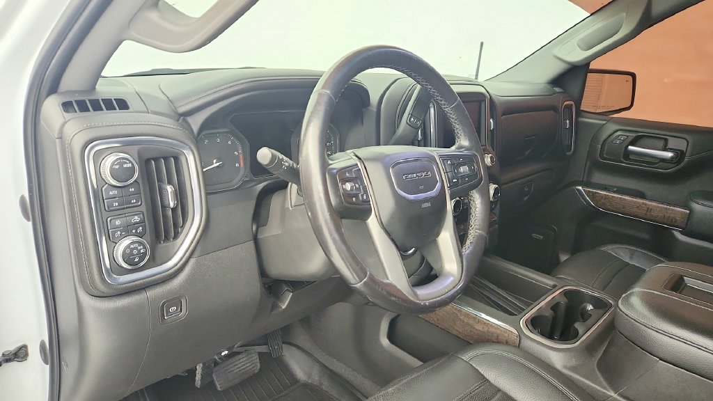 Used 2022 GMC Sierra 1500 Denali w/ Denali Premium Package AWD/4WD image 13