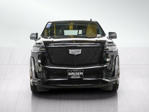Used 2023 Cadillac Escalade Sport Platinum w/ LPO, ONYX Package AWD/4WD image 9