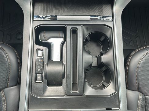 Certified 2022 Ford F150 Platinum w/ Equipment Group 701A High RWD image 18