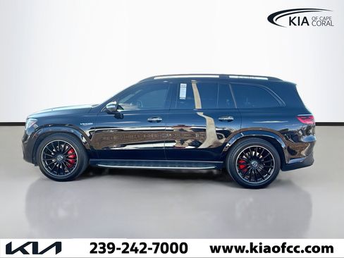 Used 2025 Mercedes-Benz GLS 63 AMG AMG GLS 63 image 2