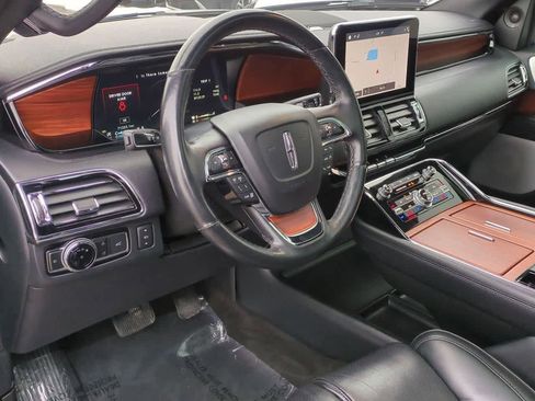Used 2019 Lincoln Navigator L Reserve w/ Cargo Package image 2