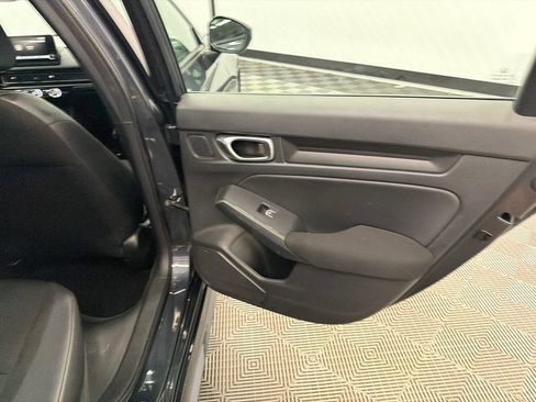 Used 2023 Honda Civic Sport image 16