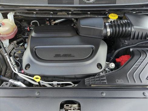 Used 2023 Chrysler Pacifica Touring-L FWD image 22