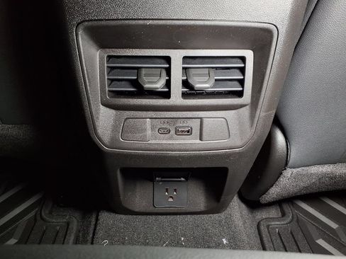 New 2026 GMC Canyon Elevation w/ Convenience Package RWD image 13