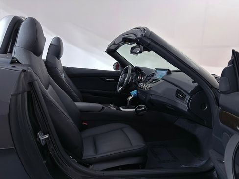 Used 2013 BMW Z4 sDrive28i image 31