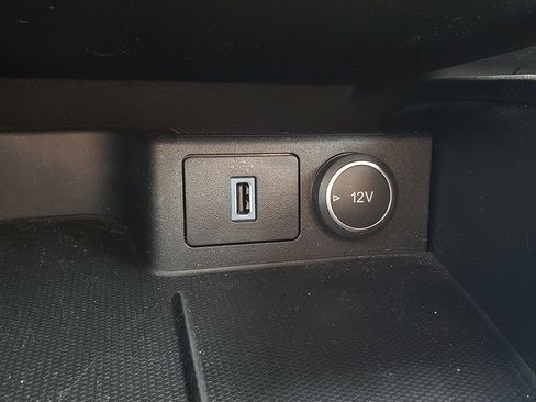 Used 2020 Ford Escape SE FWD image 27
