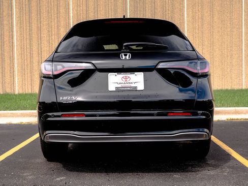 Used 2026 Honda HR-V EX-L image 8