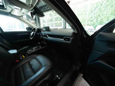 Used 2025 MAZDA CX-5 AWD 2.5 S w/ Preferred Package image 26