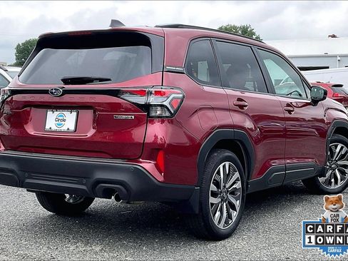 Certified 2025 Subaru Forester Touring w/ Popular Package - Touring AWD/4WD image 14