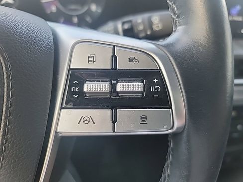 Used 2023 Kia Telluride SX Prestige image 17