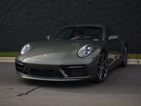 Certified 2023 Porsche 911 Carrera 4S AWD/4WD image 46