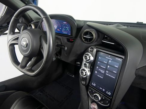 Used 2020 McLaren 720S Spider RWD image 29