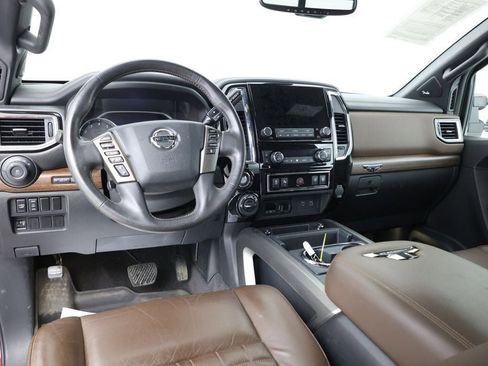 Used 2022 Nissan Titan Platinum Reserve w/ Moonroof Package image 11
