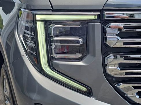 New 2026 GMC Sierra 1500 Denali w/ Denali Reserve Package AWD/4WD image 10