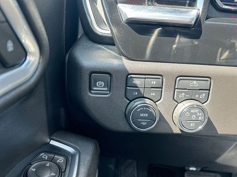 Used 2025 Chevrolet Silverado 1500 RST w/ Convenience Package II AWD/4WD image 24