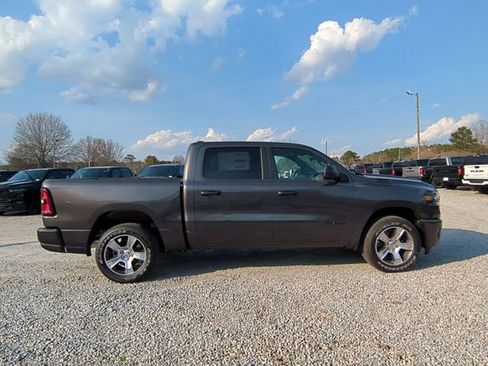 New 2026 RAM 1500 Express image 6