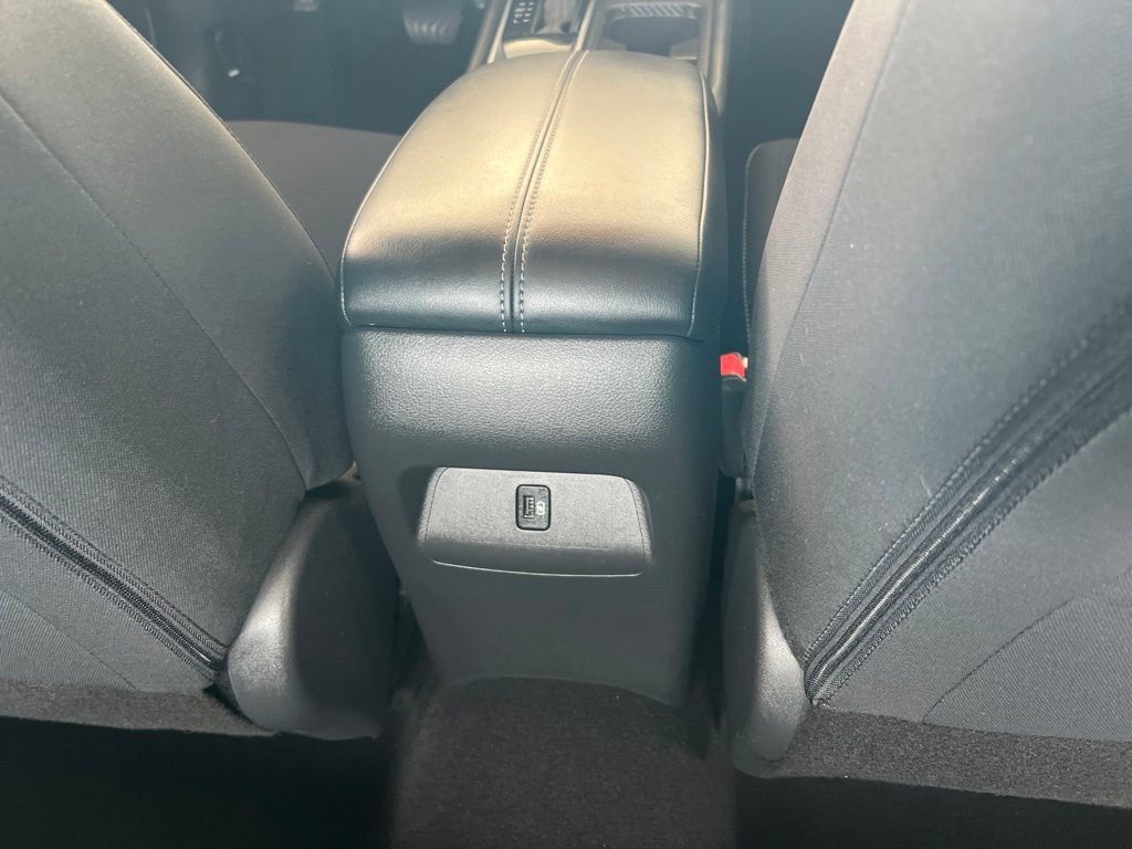 Certified 2024 Nissan Sentra SV w/ Trunk Package FWD image 19