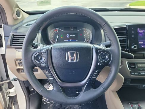Used 2023 Honda Ridgeline RTL image 15