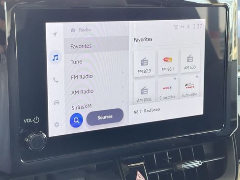 Used 2024 Toyota Corolla SE image 13