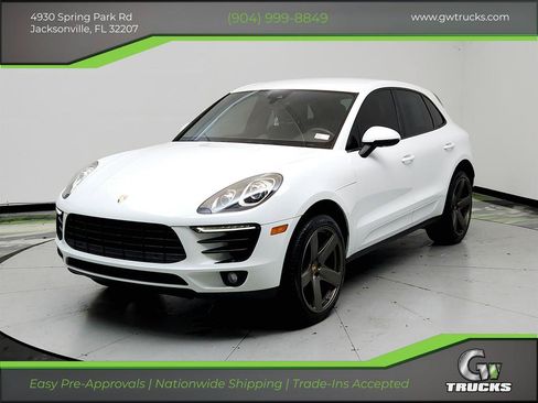 Used 2018 Porsche Macan AWD/4WD image 1