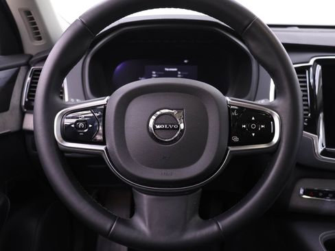 Certified 2025 Volvo XC90 B6 Ultra image 16