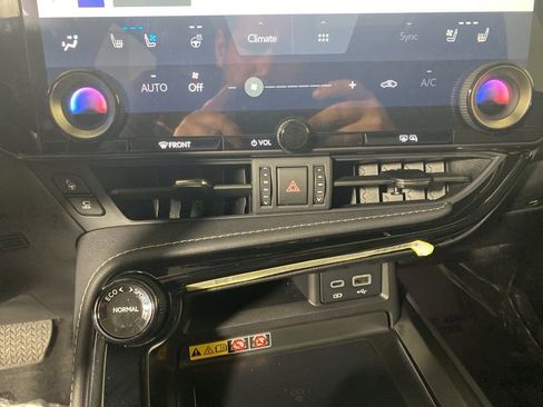 Certified 2025 Lexus NX 350 AWD w/ Cold Area Package image 21