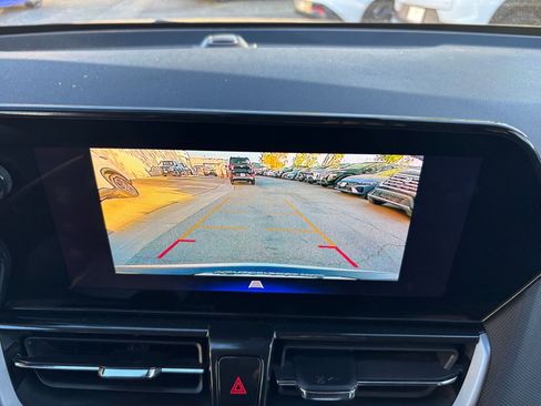 Used 2025 Chevrolet TrailBlazer LT image 17