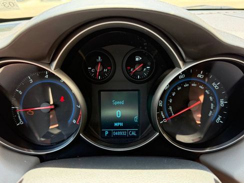 Used 2011 Chevrolet Cruze LS w/ Connectivity Package FWD image 15