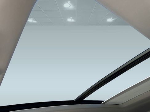 New 2026 Volkswagen Tiguan SE FWD image 14