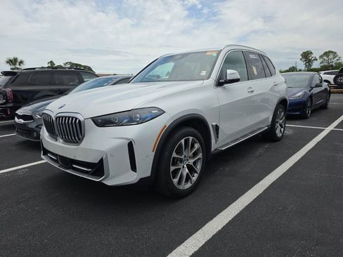 Used 2024 BMW X5 sDrive40i w/ Premium Package RWD image 6
