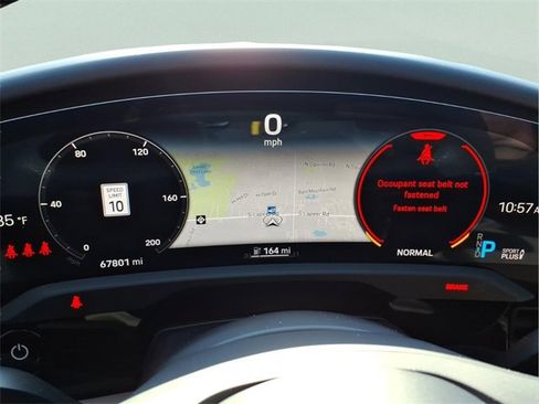 Used 2022 Porsche Taycan image 17