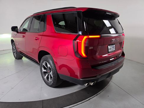 Used 2025 GMC Yukon AT4 Ultimate image 3