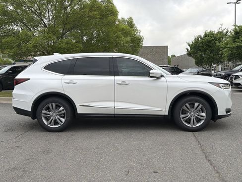 New 2026 Acura MDX SH-AWD image 2