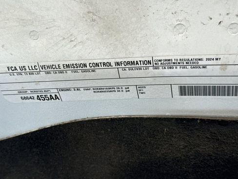 Used 2024 RAM 1500 Classic Warlock image 37