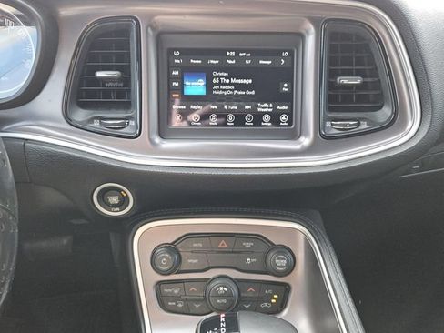 Used 2019 Dodge Challenger SXT RWD image 15