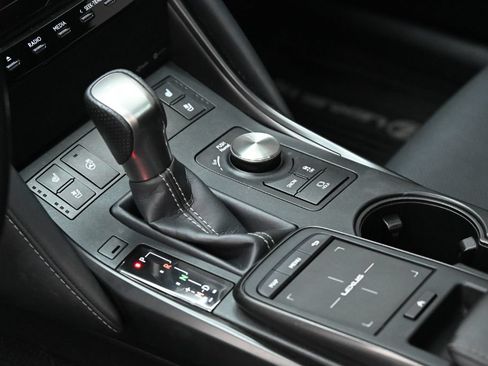 Used 2022 Lexus IS 350 F Sport w/ Navigation Package RWD image 36