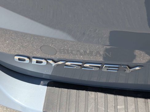 Used 2025 Honda Odyssey Sport-L image 13