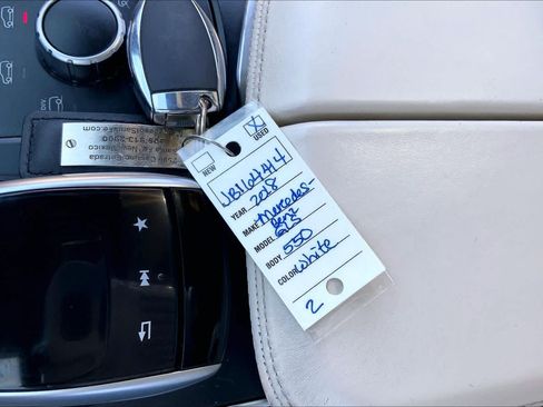 Used 2018 Mercedes-Benz GLS 550 4MATIC image 14