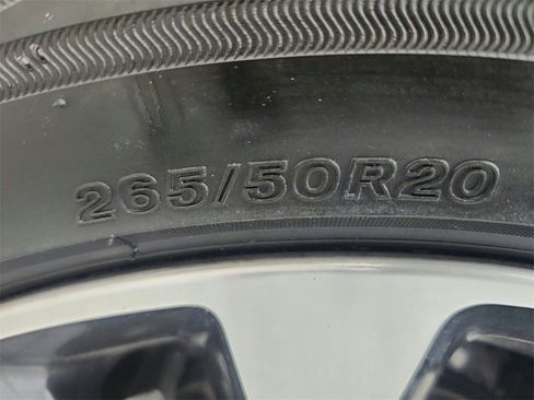 Used 2023 Jeep Grand Cherokee Overland image 46