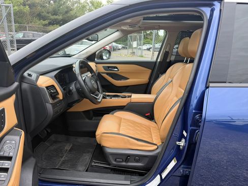 Used 2021 Nissan Rogue Platinum AWD/4WD image 25