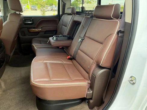 Used 2016 Chevrolet Silverado 2500 High Country w/ Duramax Plus Package AWD/4WD image 16