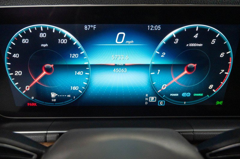 Used 2020 Mercedes-Benz GLE 450 4MATIC image 32
