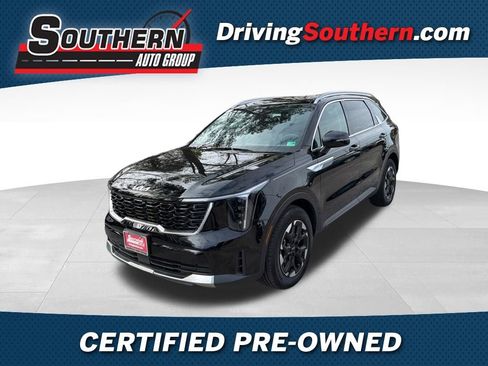 Certified 2025 Kia Sorento S w/ Panoramic Sunroof Package image 1