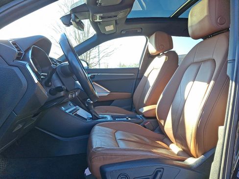 Used 2019 Audi Q3 2.0T Premium Plus w/ Premium Plus Package image 13