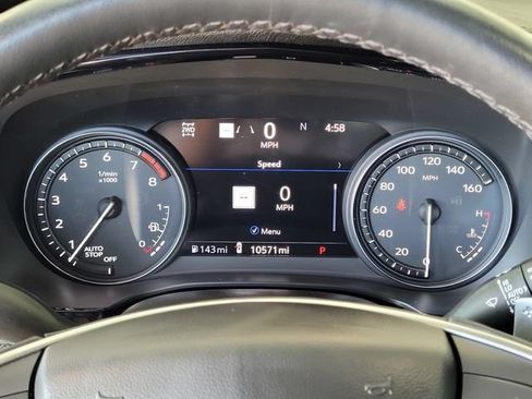 Used 2024 Cadillac XT5 Sportv w/ Technology Package AWD/4WD image 22