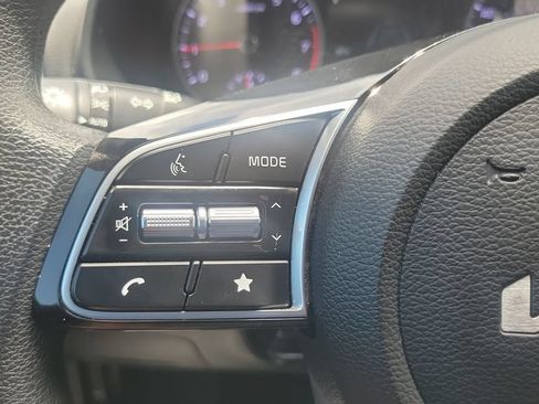 Used 2023 Kia Forte LXS FWD image 19